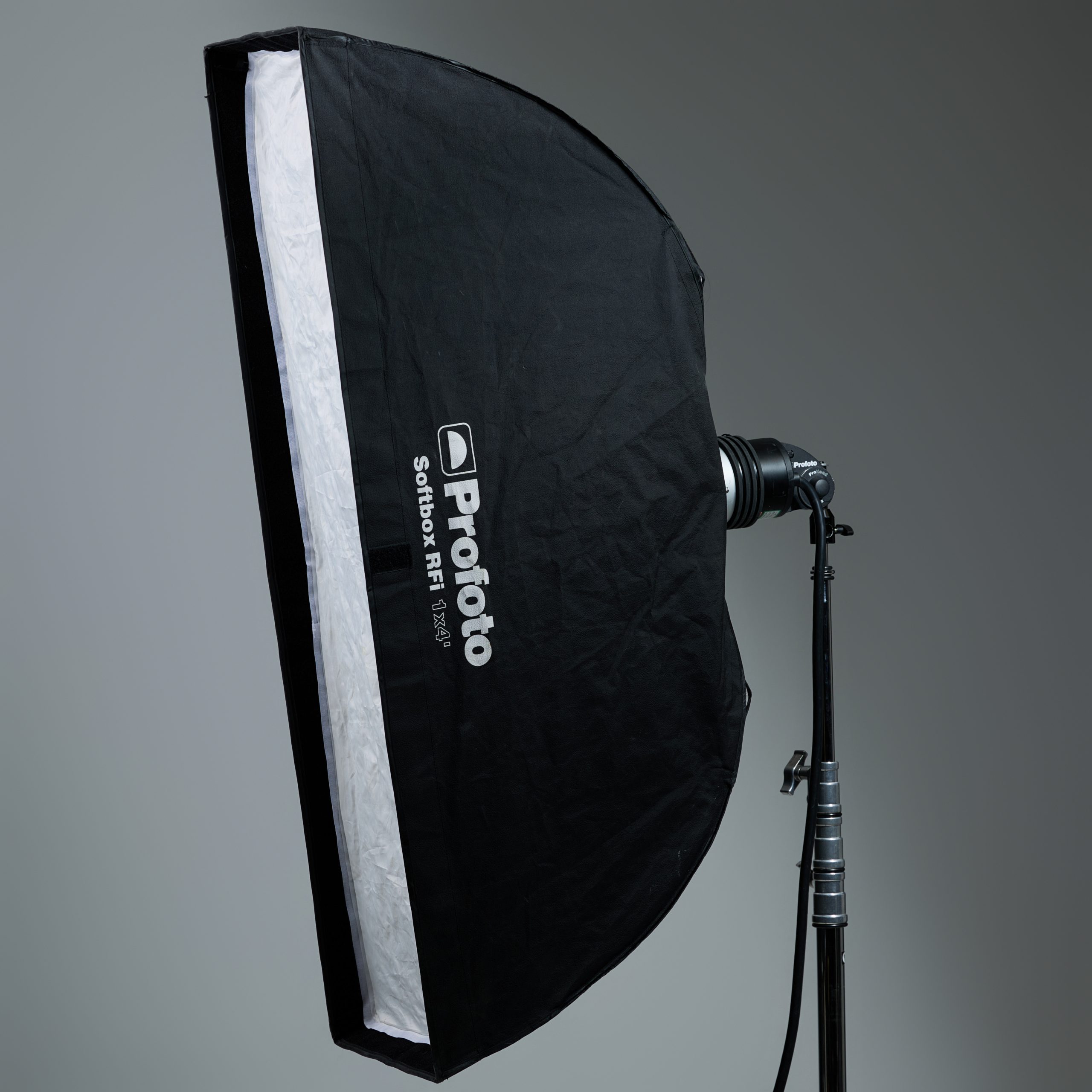 Profoto RFi 1x4ft Softbox - Image 1