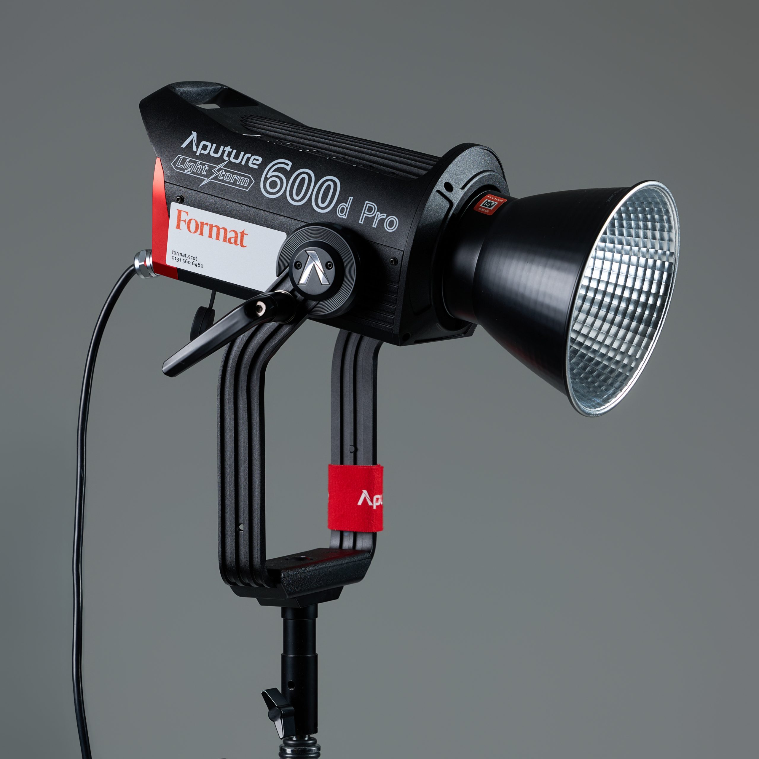 Aputure 600D Pro - Image 1